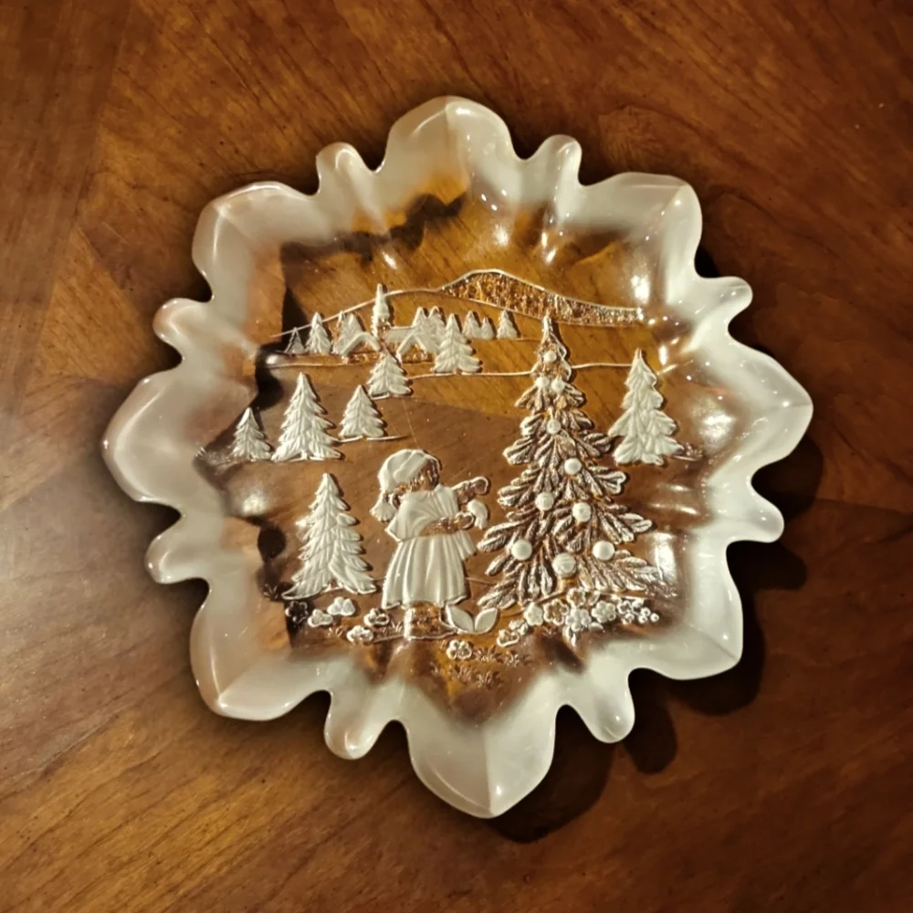 Vtg Clear Frosted Crystal Christmas Tree Girl Serving Bowl Dish Candy